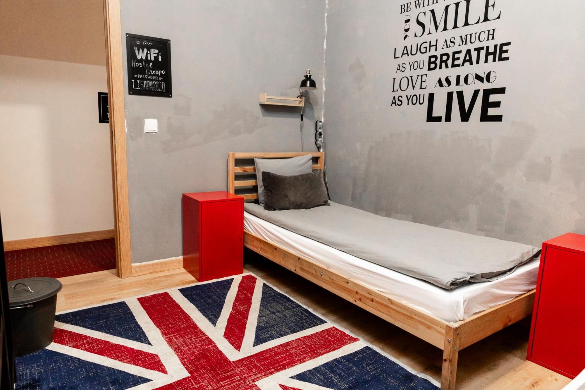 Hostel Crespo Лиссабон Экстерьер фото