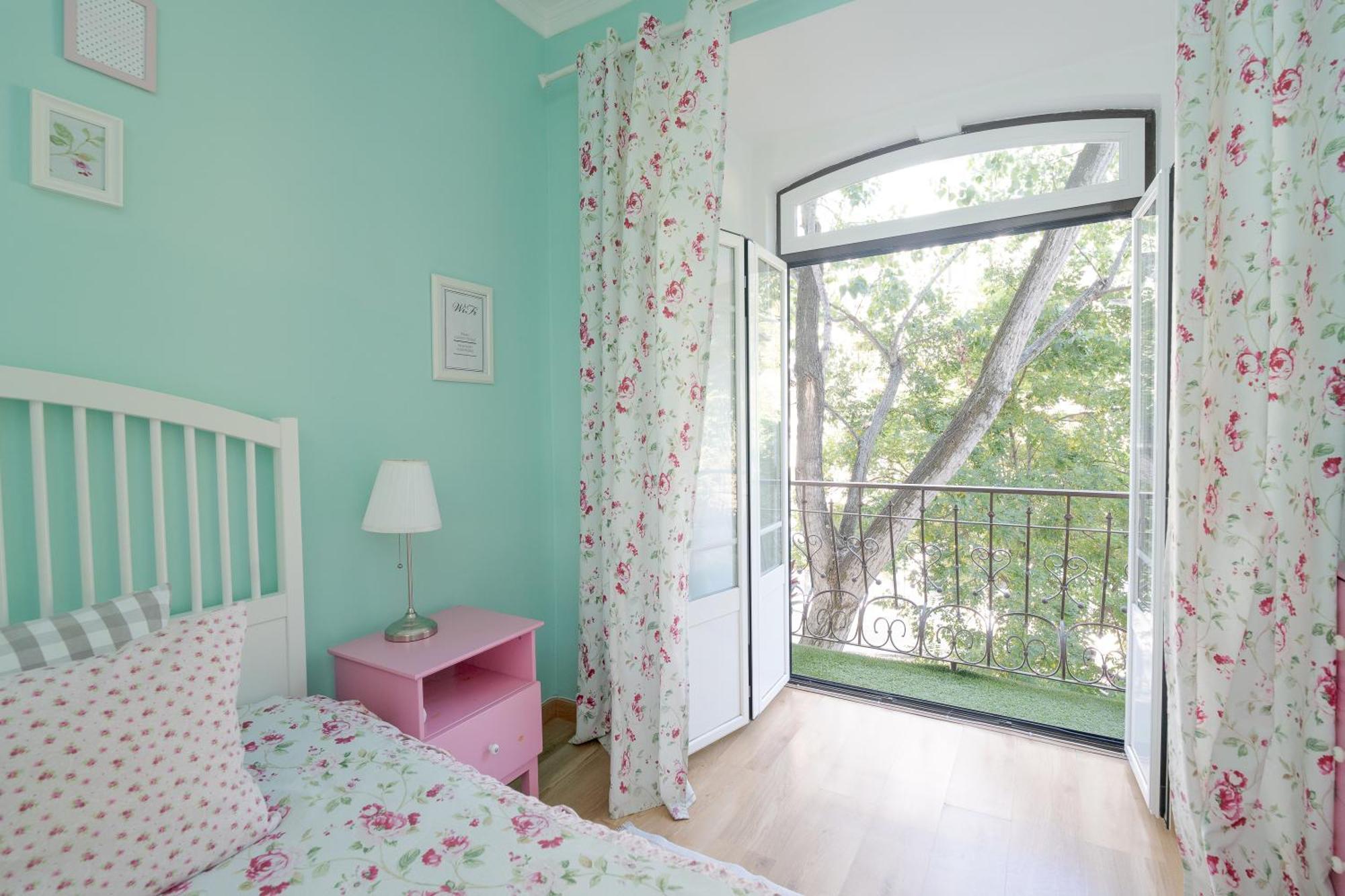 Hostel Crespo Лиссабон Экстерьер фото