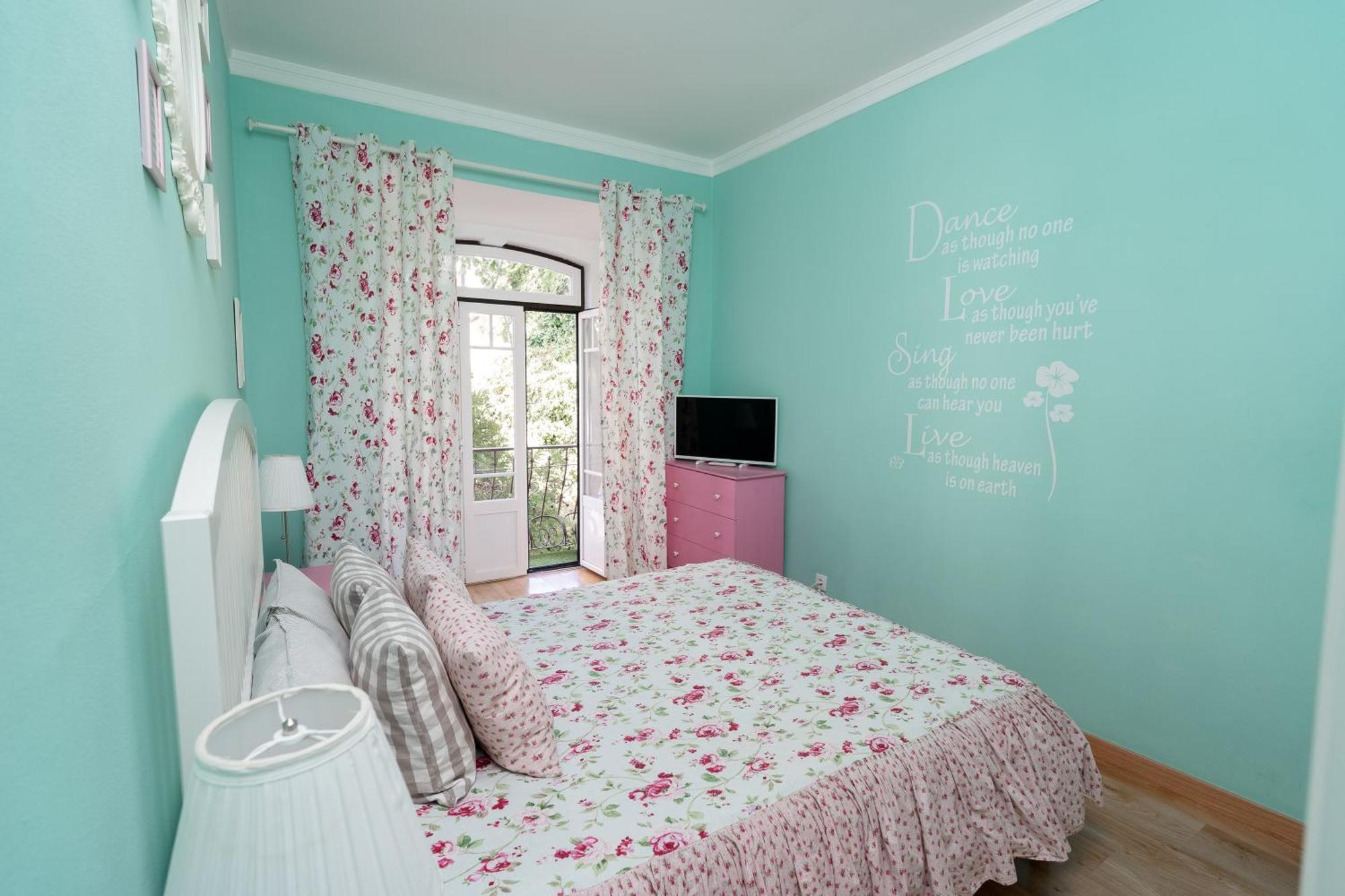 Hostel Crespo Лиссабон Экстерьер фото